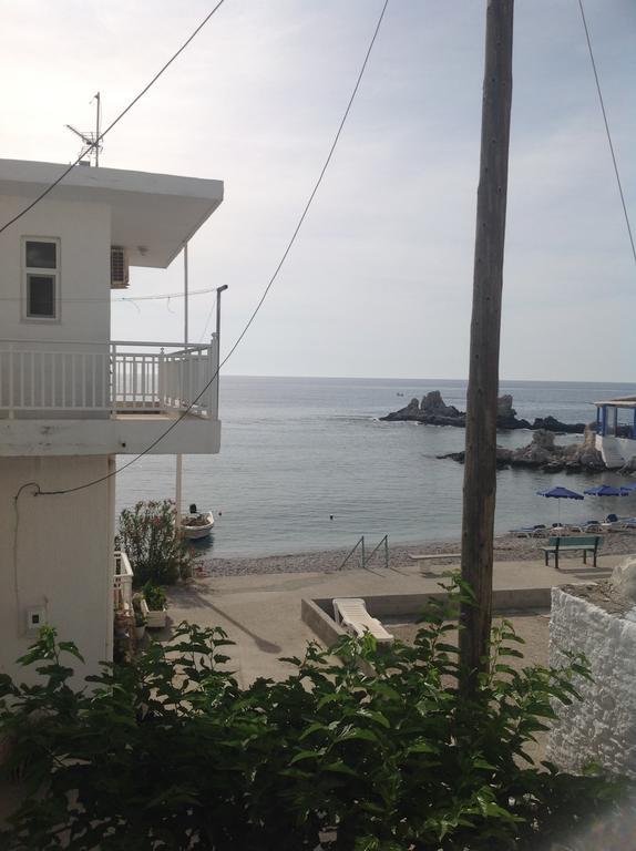 האראקי Georgias Apartments חדר תמונה